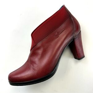 Dorking by Fluchos deep red leather shoe booties Womens size 39